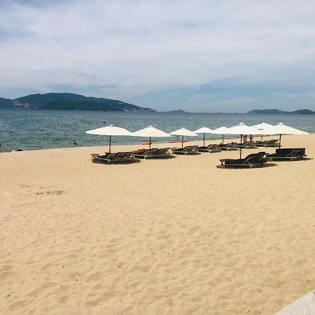 Can Ho Gold Coast O Nha Trang View Bien - Vivastay Bagian luar foto