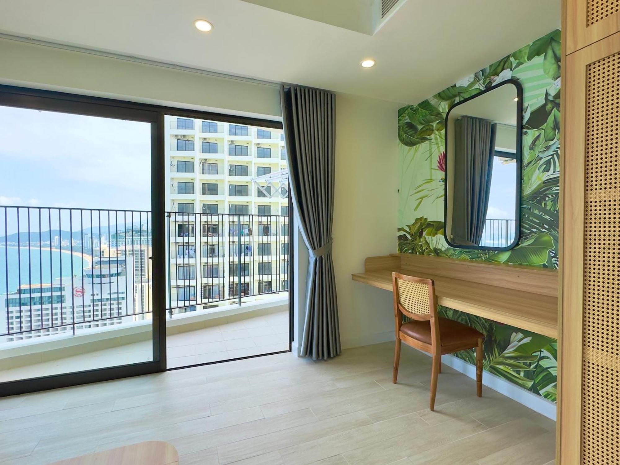 Can Ho Gold Coast O Nha Trang View Bien - Vivastay Bagian luar foto