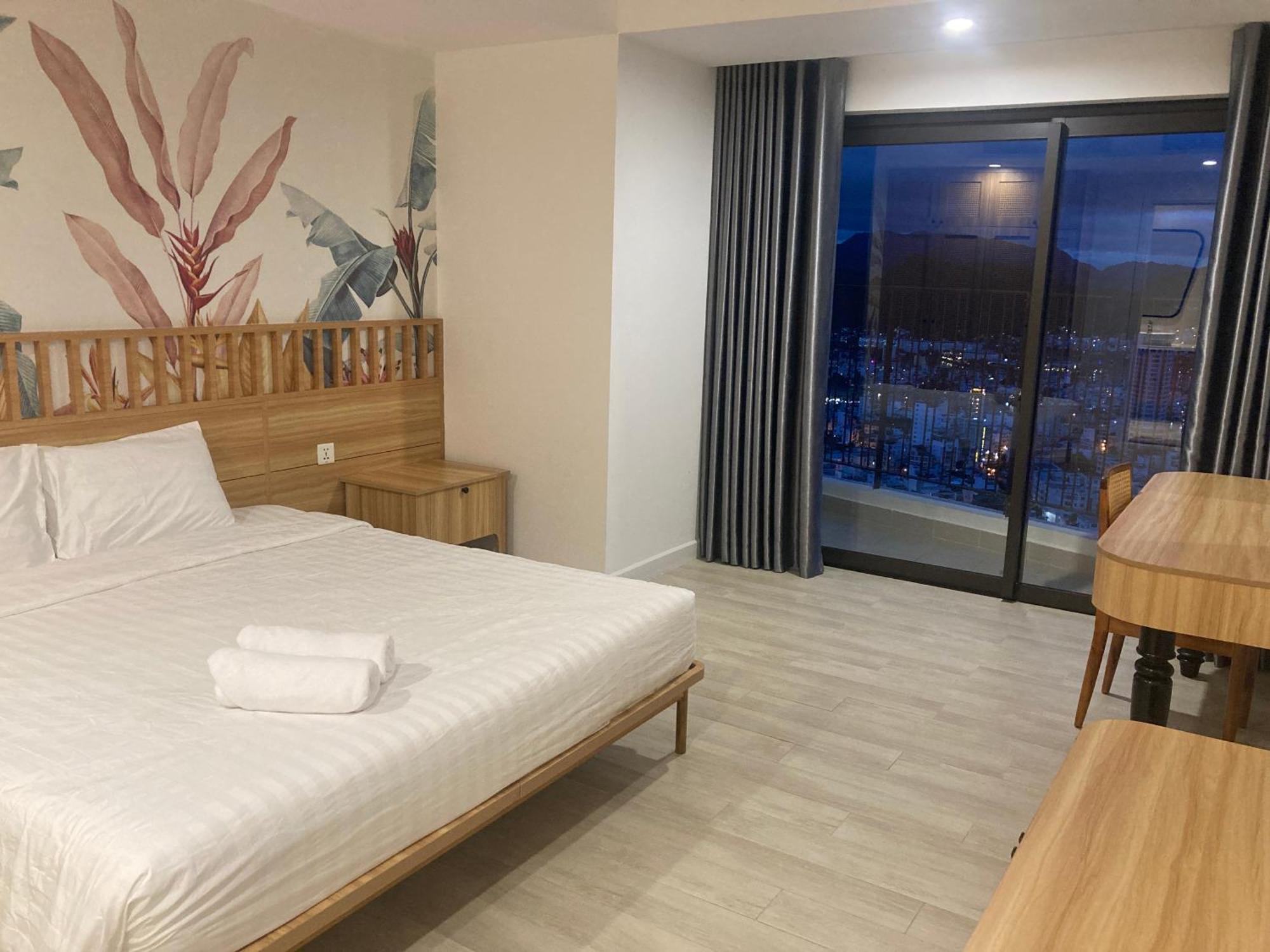 Can Ho Gold Coast O Nha Trang View Bien - Vivastay Bagian luar foto