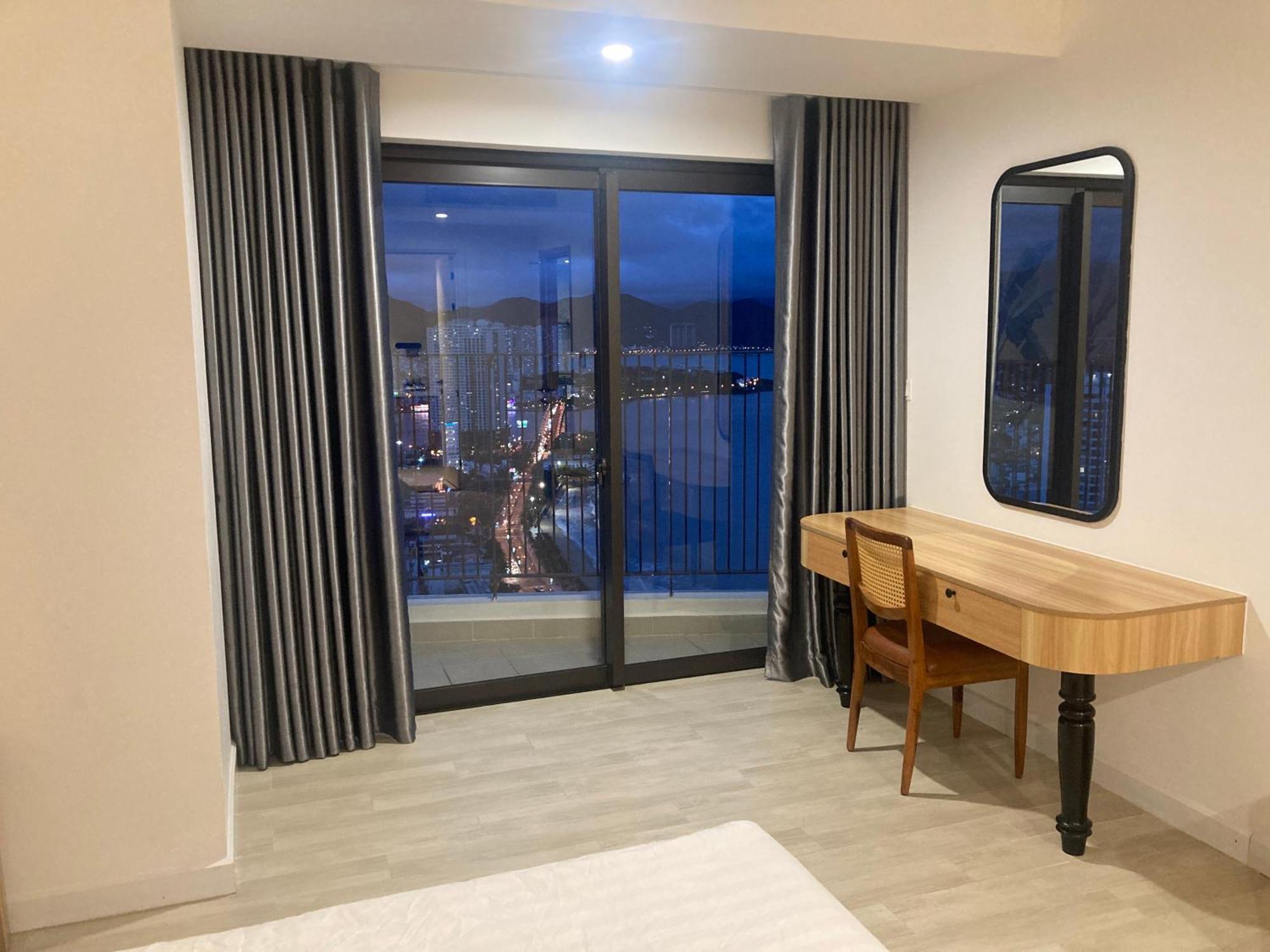 Can Ho Gold Coast O Nha Trang View Bien - Vivastay Bagian luar foto