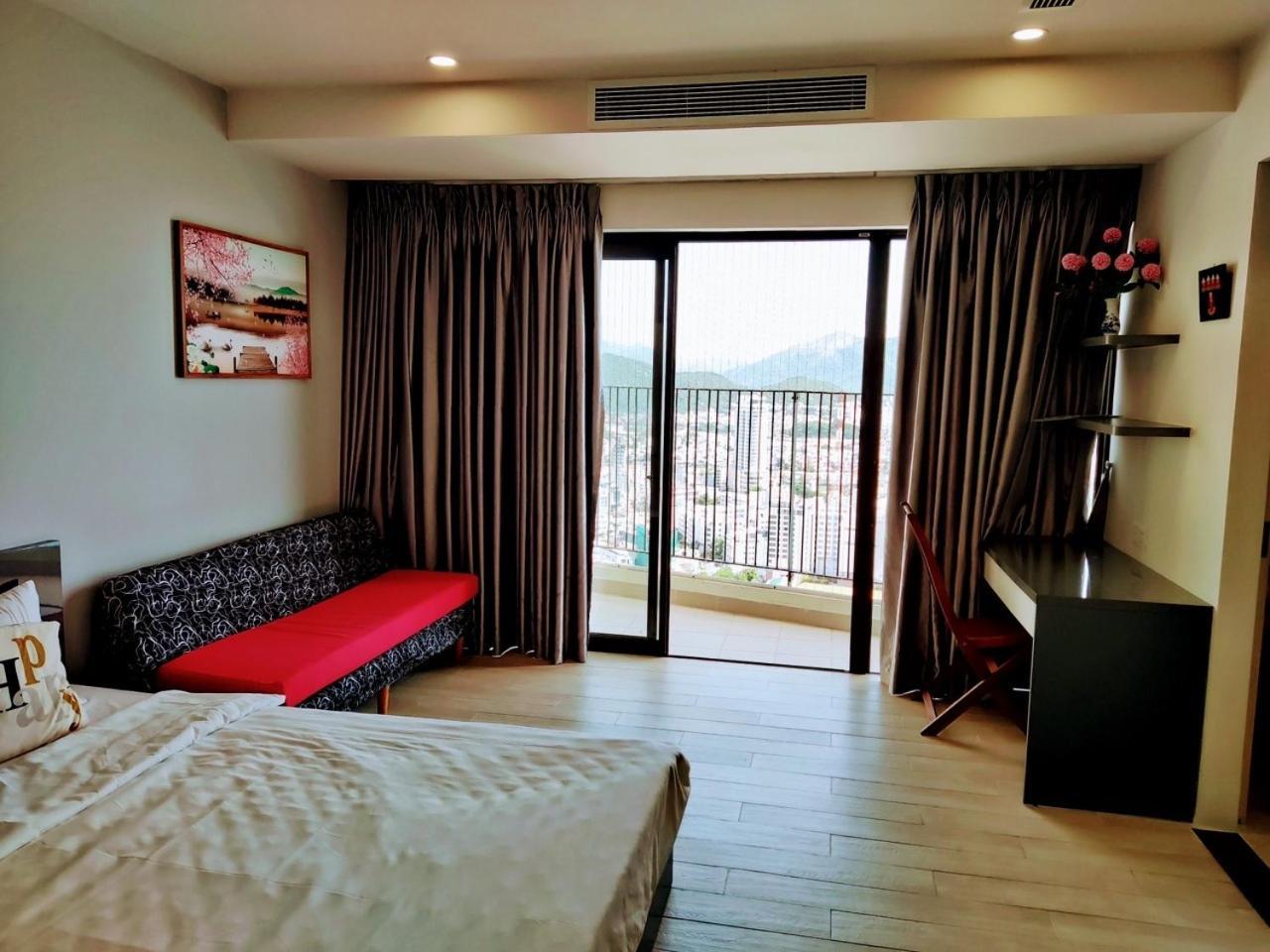 Can Ho Gold Coast O Nha Trang View Bien - Vivastay Bagian luar foto