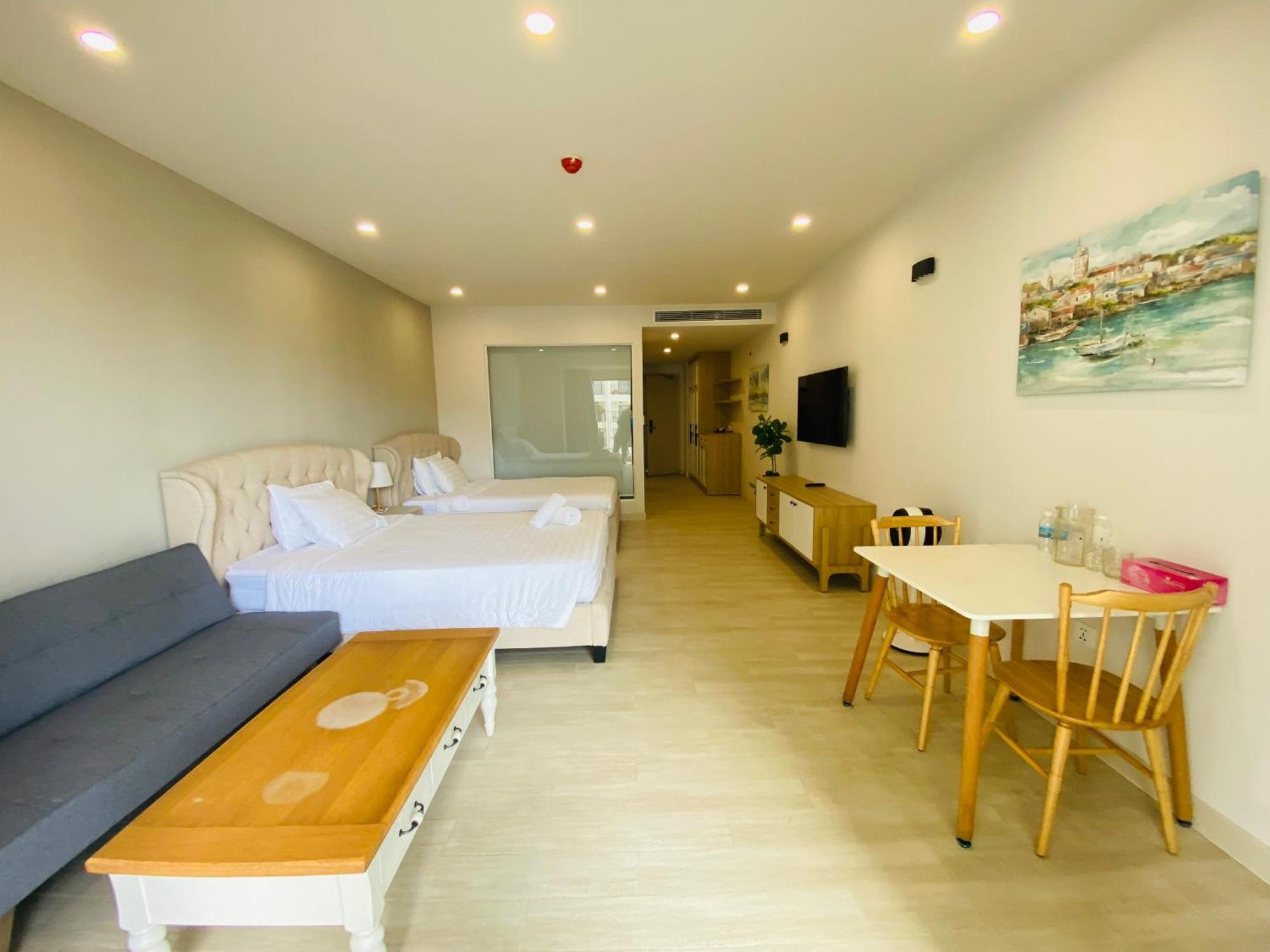 Can Ho Gold Coast O Nha Trang View Bien - Vivastay Bagian luar foto